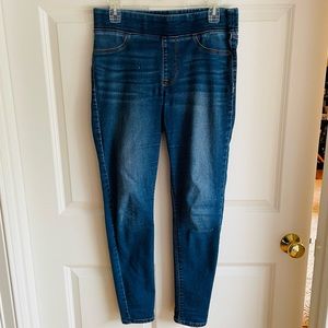 Blue Jean jeggings - super comfy! In great condition